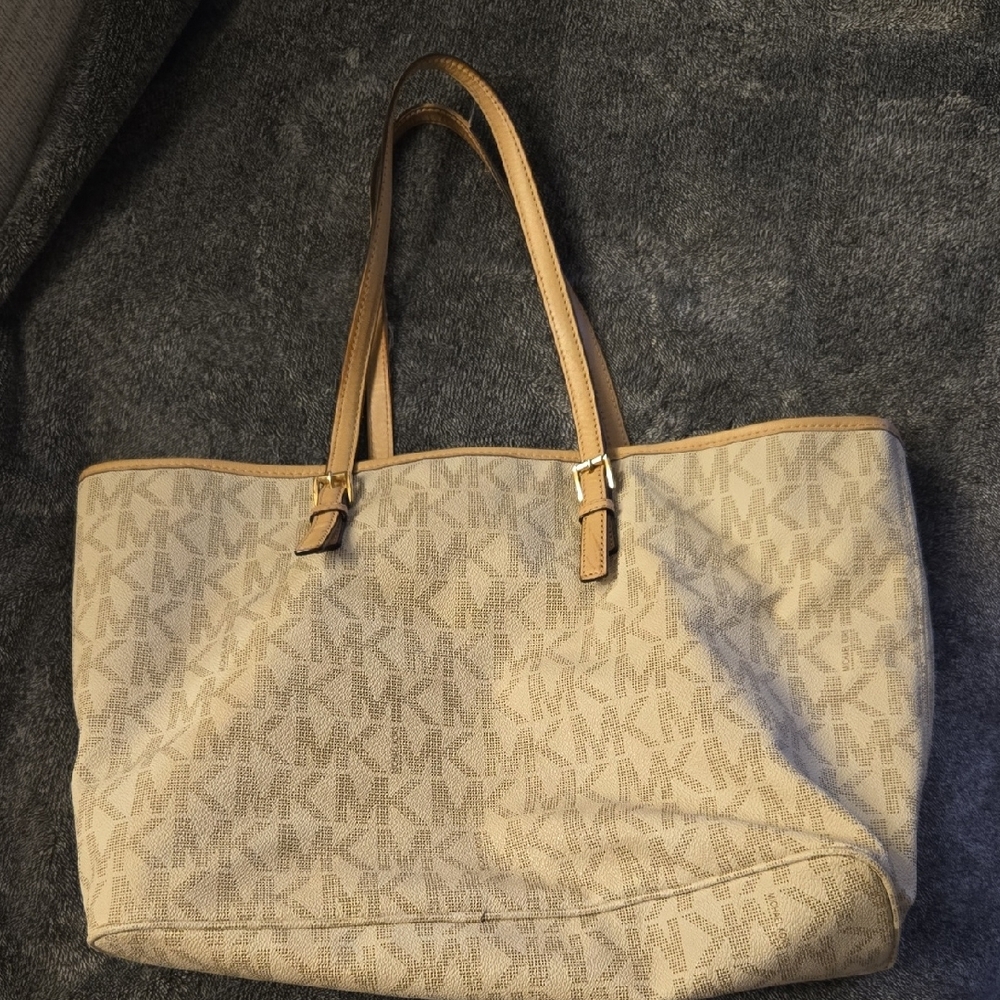 Michael Kors Beige Monogram Tote - Picture 2 of 13